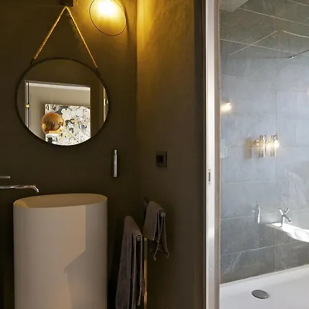 Attico Vista Lago Apartment *